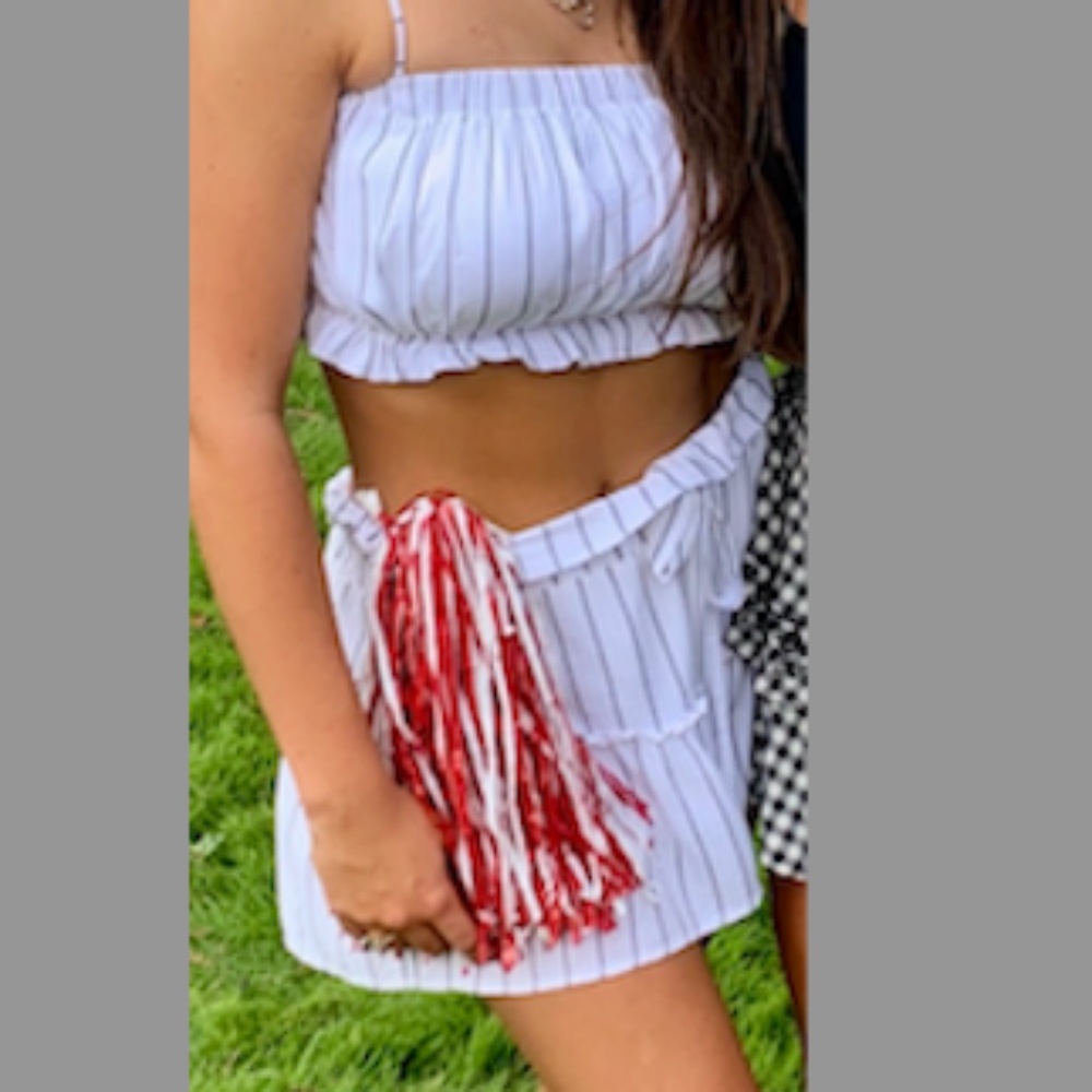 American Threads White/Black Striped Two Piece Set Size Small